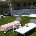فندق Arthotel & Park 4*