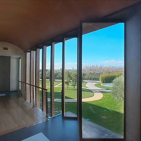 莱切艺术和公园酒店 酒店