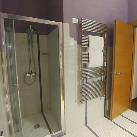 莱切艺术和公园酒店 酒店 4*
