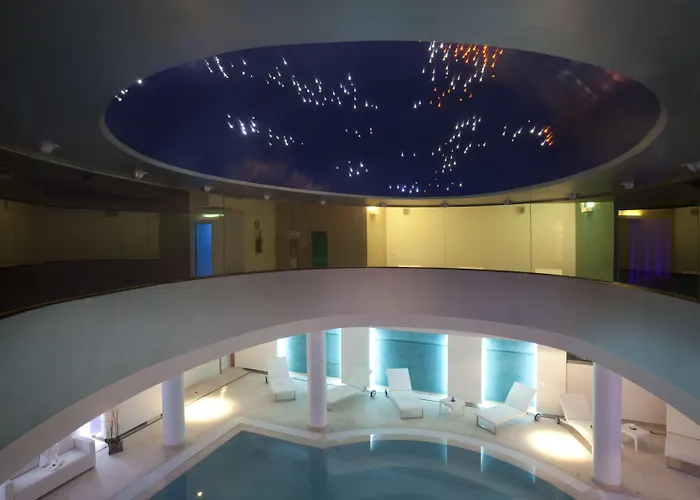 Arthotel & Park Hotel 4*