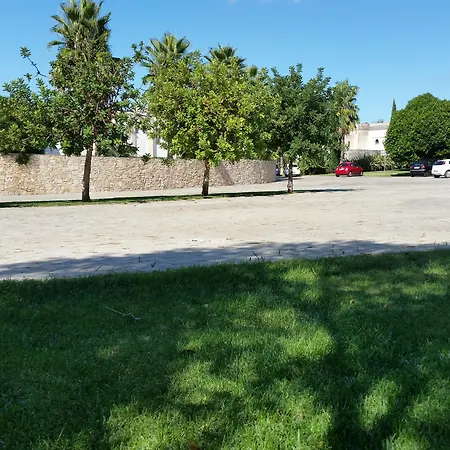 מלון Arthotel & Park