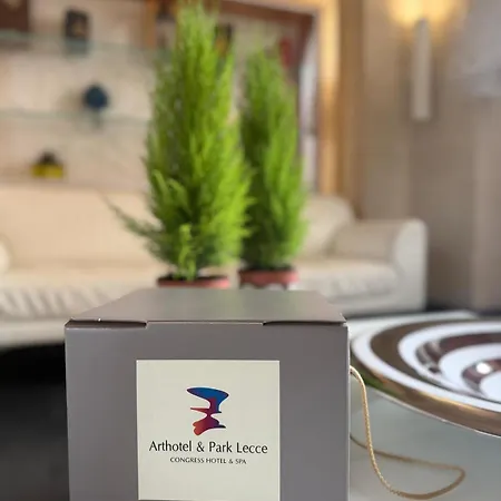 Arthotel & Park מלון