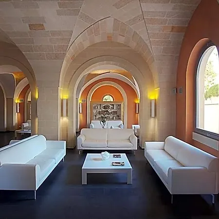 Ξενοδοχείο Arthotel & Park Λέτσε