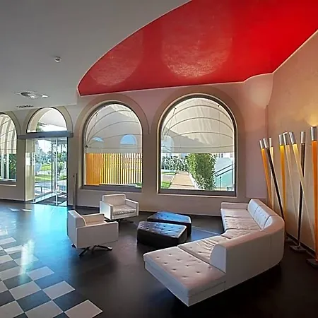 Arthotel & Park