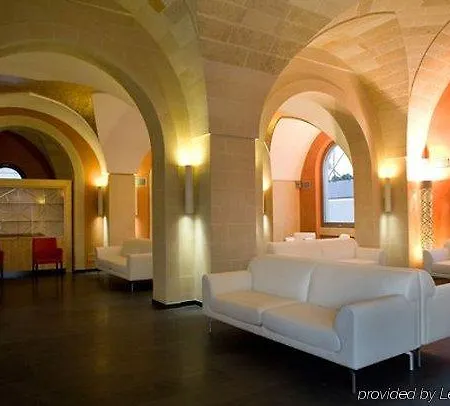 Arthotel & Park