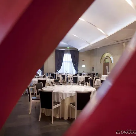 Arthotel & Park 4*