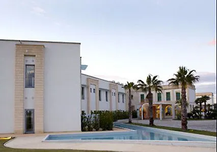 Arthotel & Park