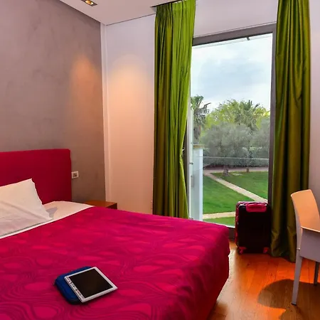 Arthotel & Park 4*