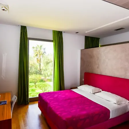 Arthotel & Park