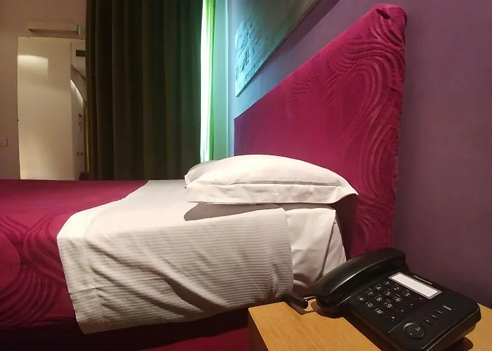 מלון Arthotel & Park לצ'ה