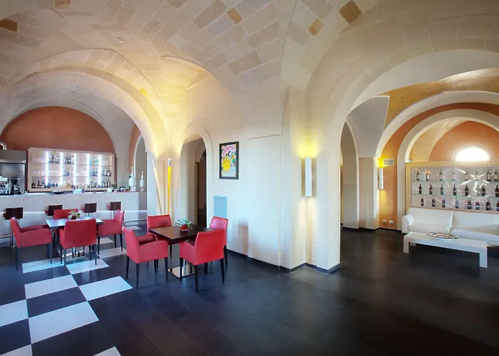 מלון Arthotel & Park לצ'ה