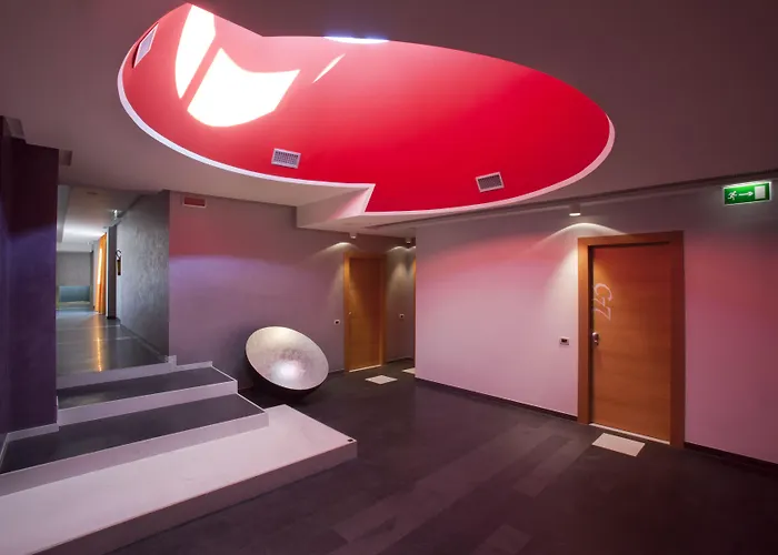 Arthotel & Park לצ'ה