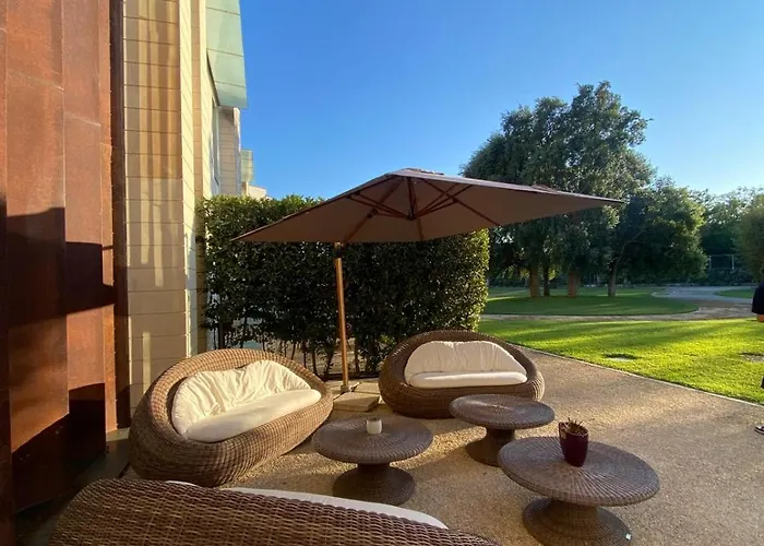 Arthotel & Park לצ'ה