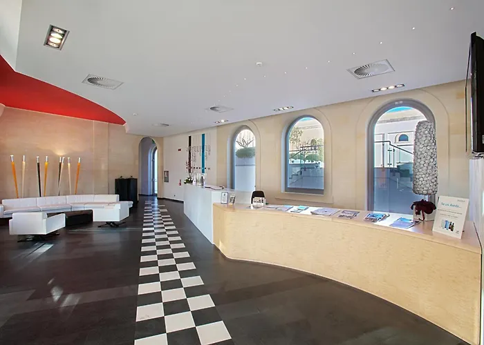 Otel Arthotel & Park